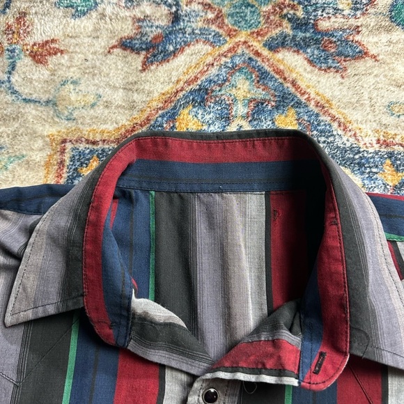 Vintage 1980s Striped Pearl Snap Shirt Size XL - Picture 3 of 4